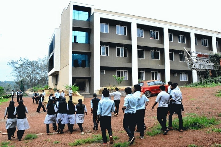 Mar Ivanios College for Advanced Studies campus in Pathanamthitta, Kerala, India — photo 1