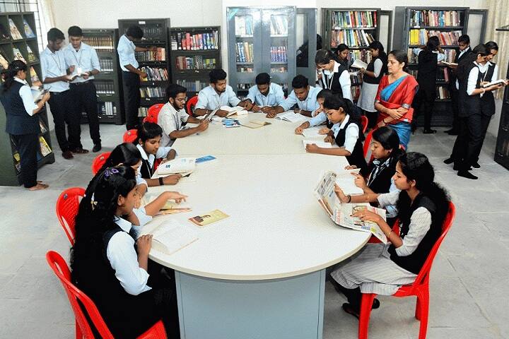 Mar Ivanios College for Advanced Studies campus in Pathanamthitta, Kerala, India — photo 4