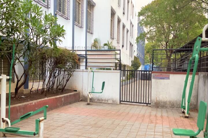 Pune District Education Association's College of Architecture campus in Akurdi, Maharashtra, India — photo 3