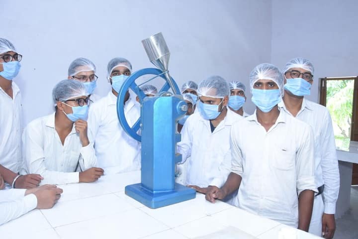 Dr V P Madnawat College of Educational and Professional Courses campus in Hathras, Uttar Pradesh, India — photo 4