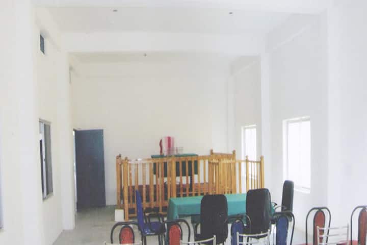 Usha Singh Vidhi Mahavidyalaya campus in Mirzapur, Uttar Pradesh, India — photo 2