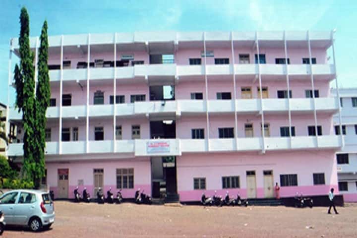 Dr JJ Magdum Pharmacy College campus in Jaysingpur, Maharashtra, India — photo 1