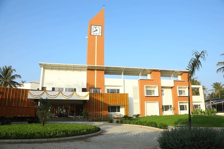 Universal School of Law campus in Bengaluru, Karnataka, India — photo 1