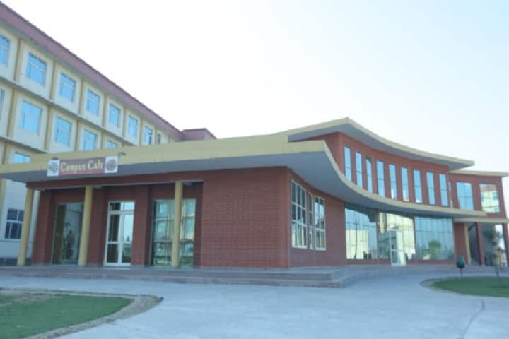 Universal Law College campus in Mohali, Punjab, India — photo 6