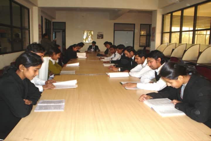 Unique College of Law campus in Moradabad, Uttar Pradesh, India — photo 5