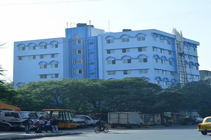 South Calcutta Law College campus in Kolkata, West Bengal, India — photo 3