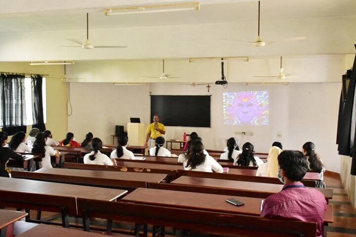 Father Muller Homoeopathic Medical College campus in Mangalore, Karnataka, India — photo 4