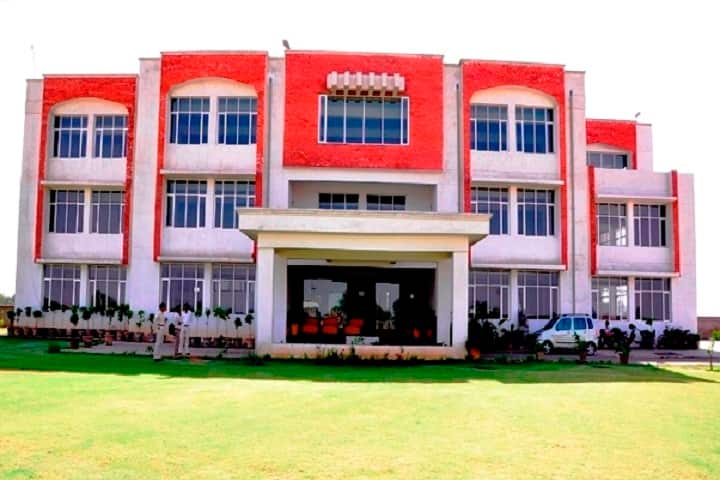 Smt Shanti Devi Law College campus in Rewari, Haryana, India — photo 1