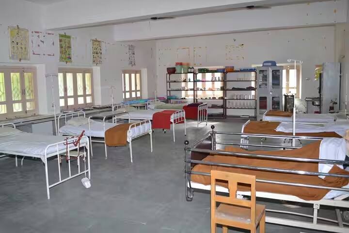 Smt Dakuben Saremalji Sancheti Nursing Institute campus in Pali, Rajasthan, India — photo 3