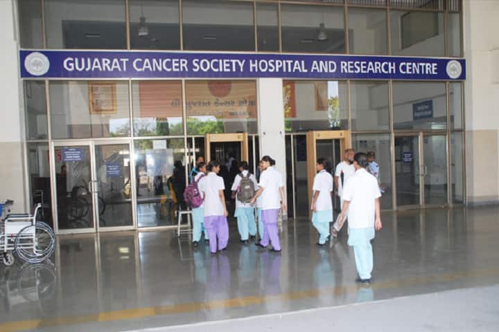 SKUM College of Nursing campus in Ahmedabad, Gujarat, India — photo 5