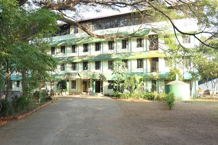 Womens Polytechnic College campus in Ernakulam, Kerala, India — photo 2