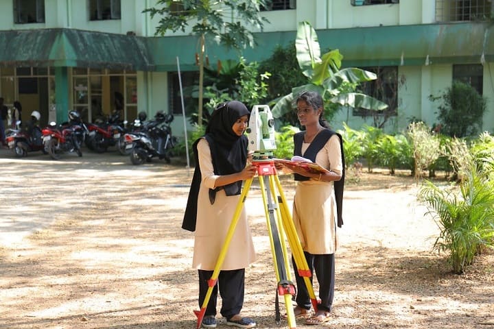 Womens Polytechnic College campus in Ernakulam, Kerala, India — photo 5