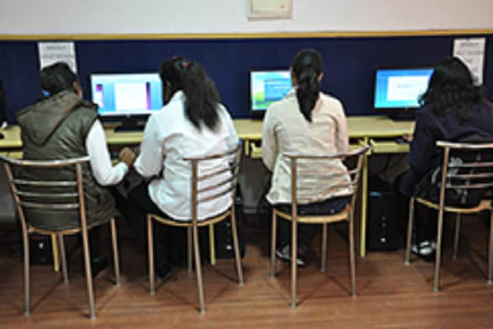 Shri Mangalam College of Law and Management campus in Noida, Uttar Pradesh, India — photo 3