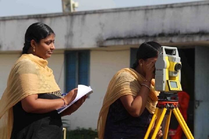 VKR and VNB Polytechnic College campus in Krishna, Andhra Pradesh, India — photo 3