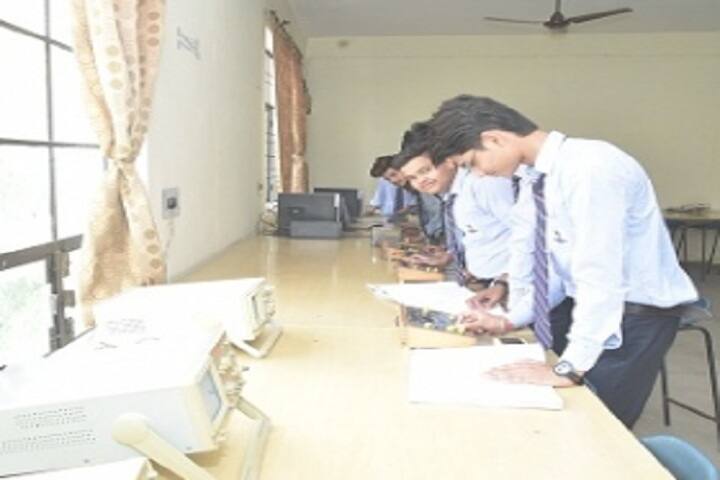 Vivekananda College of Polytechnic campus in Aligarh, Uttar Pradesh, India — photo 5