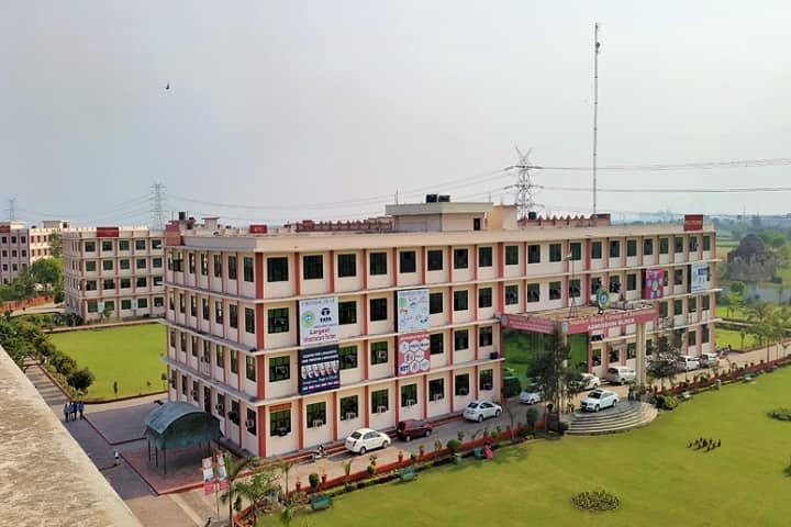 Sunder Deep College of Law campus in Ghaziabad, Uttar Pradesh, India — photo 1
