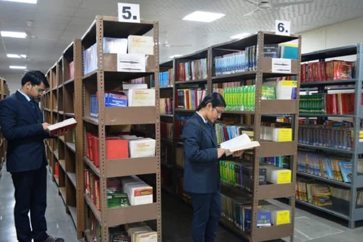 Sunder Deep College of Law campus in Ghaziabad, Uttar Pradesh, India — photo 2