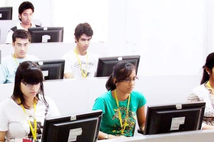 Vitthal Patil Polytechnic campus in Miraj, Maharashtra, India — photo 3