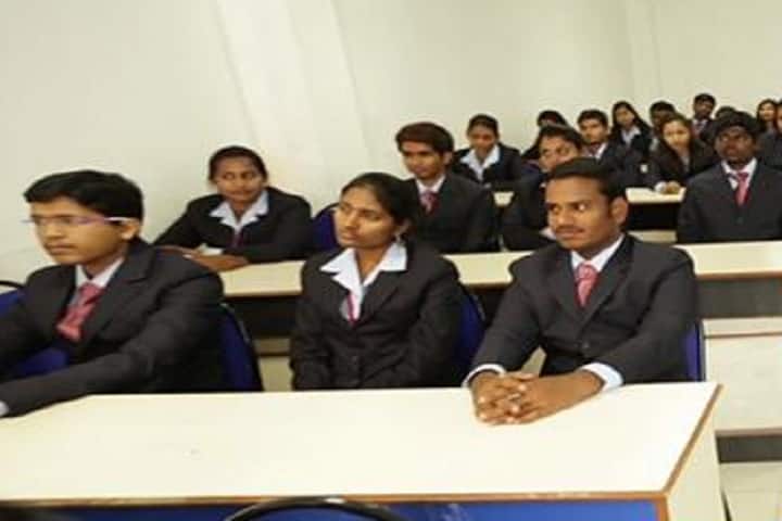 SRM Institute of Science and Technology campus in Chennai, Tamil Nadu, India — photo 2
