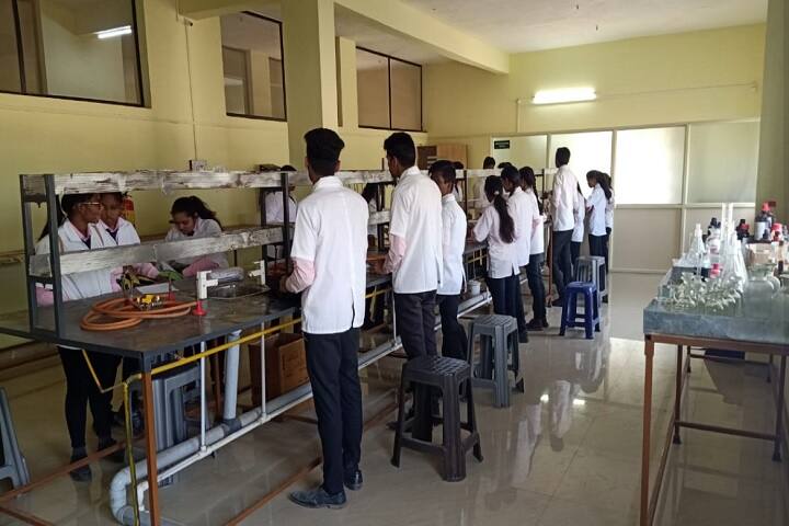 Dr Kolpe Institute of Pharmacy campus in Ahmednagar, Maharashtra, India — photo 3