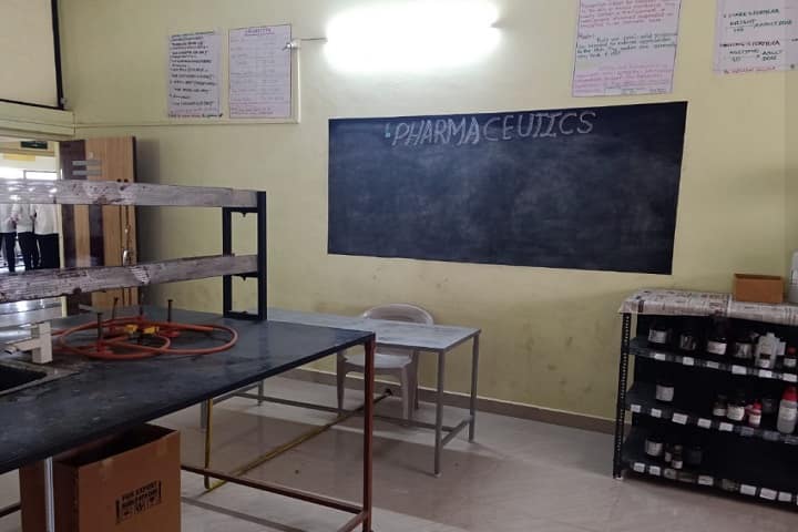 Dr Kolpe Institute of Pharmacy campus in Ahmednagar, Maharashtra, India — photo 5