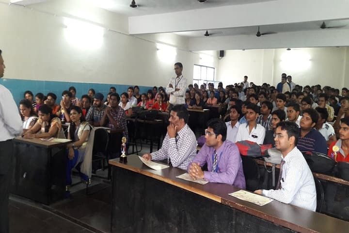 Dr KN Modi Institute of Pharmaceutical Education and Research campus in Modinagar, Uttar Pradesh, India — photo 3