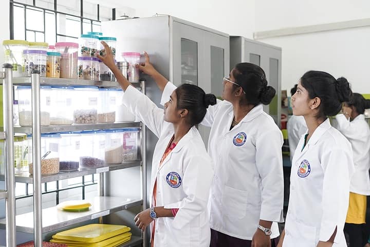 Shantha College of Nursing campus in Chikkaballapur, Karnataka, India — photo 6