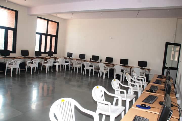 St Thomas College of Law campus in Greater Noida, Uttar Pradesh, India — photo 4