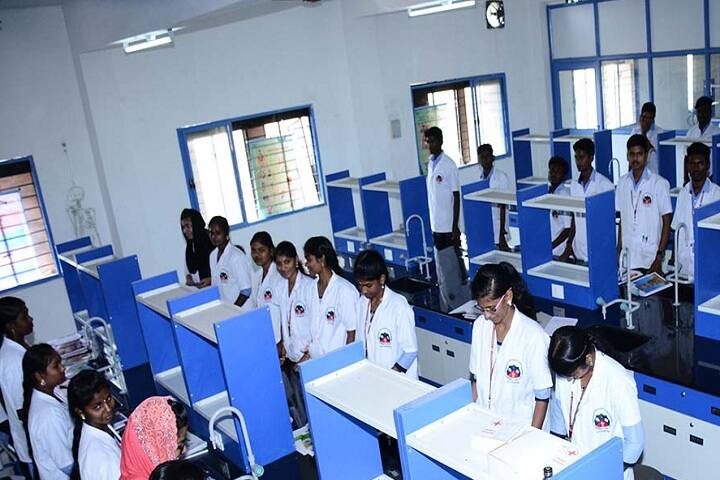 Dr Kalam College of Pharmacy campus in Thanjavur, Tamil Nadu, India — photo 2
