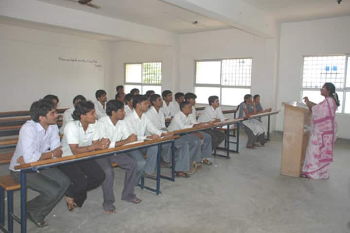 DR Karigowda College of Pharmacy campus in Hassan, Karnataka, India — photo 2