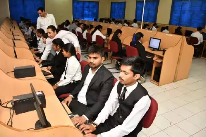 St Soldier Law College campus in Jalandhar, Punjab, India — photo 5