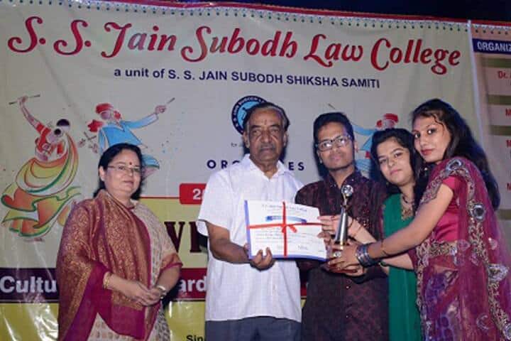 SS Jain Subodh Law College campus in Jaipur, Rajasthan, India — photo 4