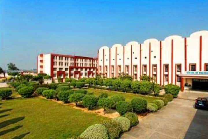 Vishveshwarya Institute of Polytechnic campus in Noida, Uttar Pradesh, India — photo 1