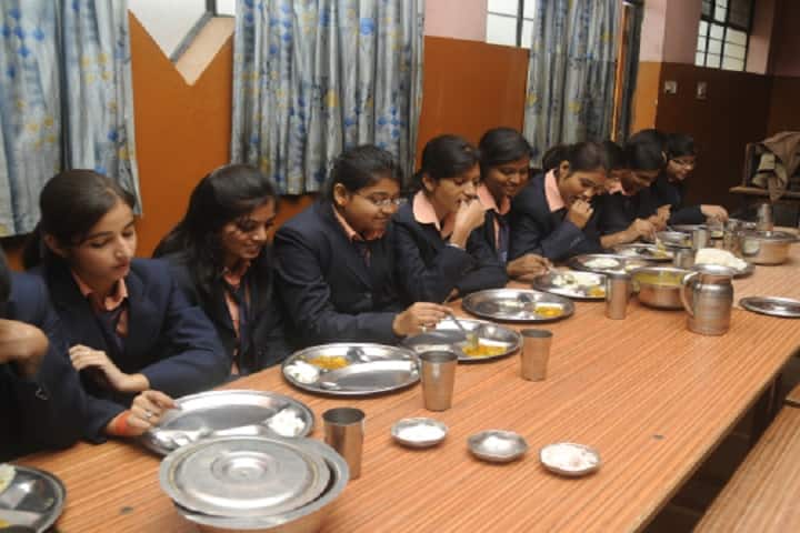 Vishveshwarya Institute of Polytechnic campus in Noida, Uttar Pradesh, India — photo 3