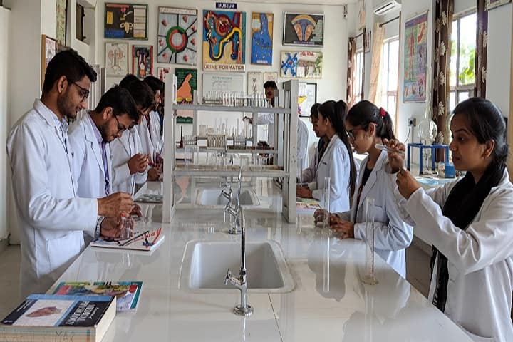 JR Kissan Homoeopathic Medical College and Hospital campus in Rohtak, Haryana, India — photo 3