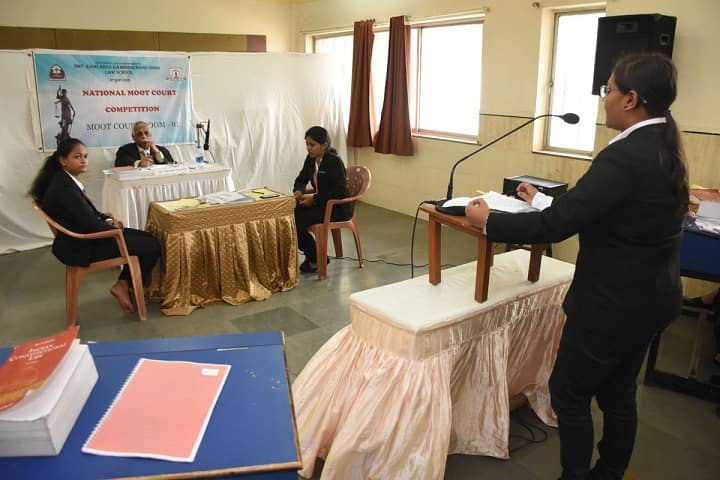 Smt Kamlaben Gambhirchand Shah Law School campus in Mumbai, Maharashtra, India — photo 2