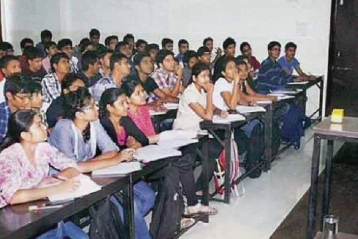 Smt Vidyawati College of Law campus in Saharanpur, Uttar Pradesh, India — photo 4