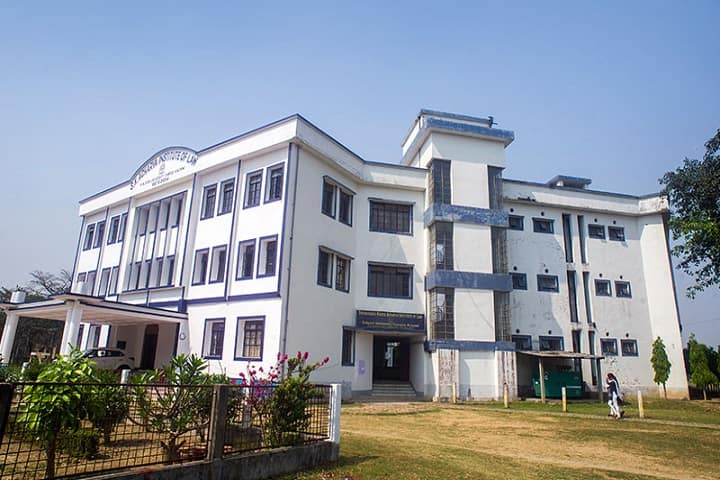 Snehangshu Kanta Acharya Institute of Law campus in Kalyani, West Bengal, India — photo 2
