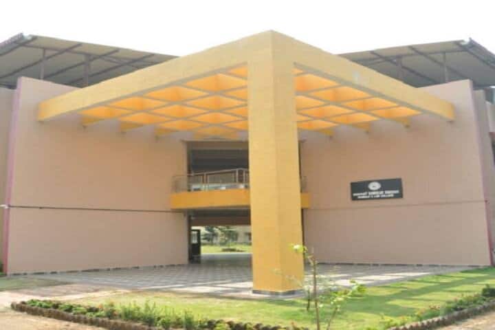 Sonopant Dandekar Shikshan Mandali's Law College campus in Palghar, Maharashtra, India — photo 4