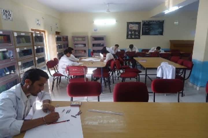 Dreamz College of Pharmacy campus in Mairajitpur, Himachal Pradesh, India — photo 2