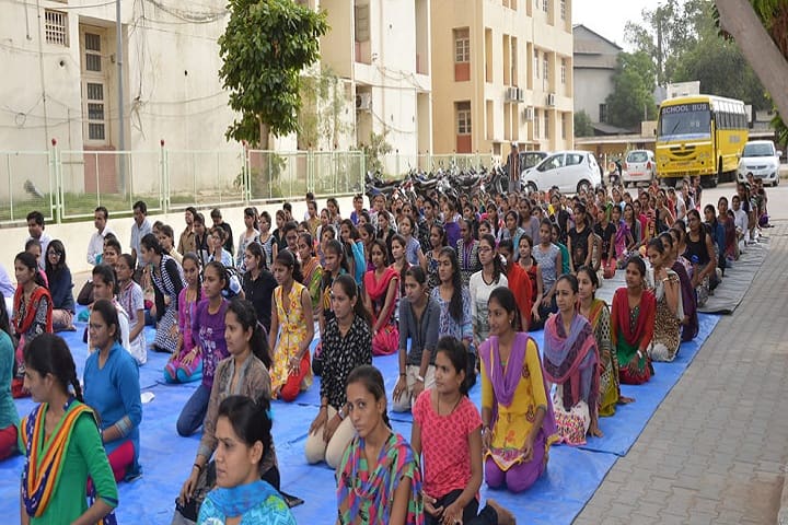 Shri SM Shah Law College campus in Mehsana, Gujarat, India — photo 5