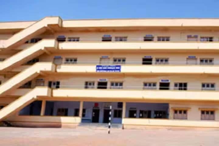 Siddhasiri Law College campus in Vijayapura, Karnataka, India — photo 1