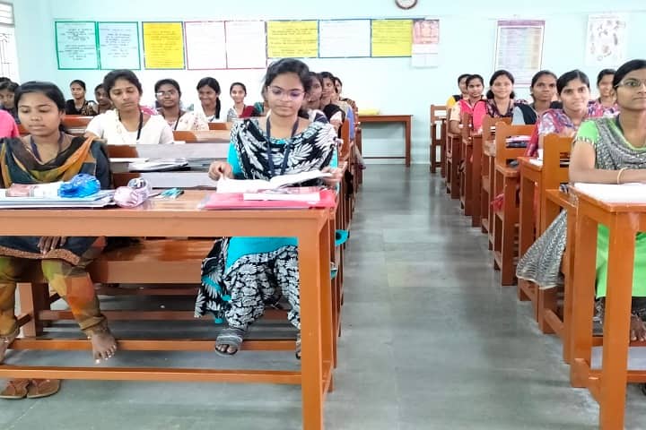 Servite College of Nursing campus in Tiruchirappalli, Tamil Nadu, India — photo 3