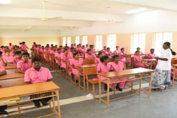 Sengunthar College of Nursing campus in Namakkal, Tamil Nadu, India — photo 2