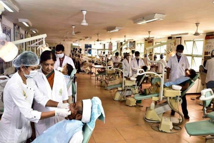 Karnavati School of Dentistry campus in Uvarsad, Gujarat, India — photo 3
