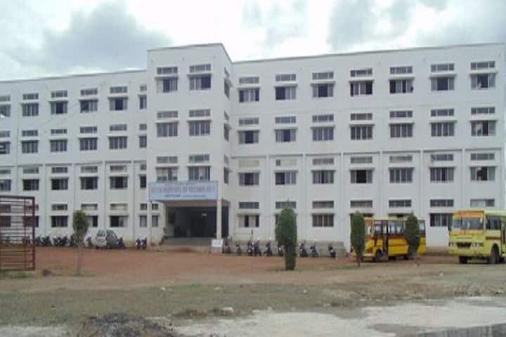 Indira Institute of Technology Polytechnic campus in Vishnupuri, Maharashtra, India — photo 3