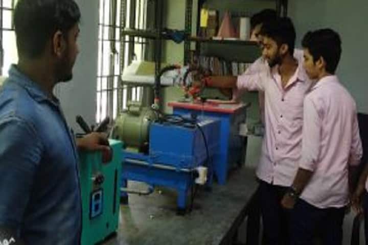 Indira Gandhi Polytechnic College campus in Mahe, Puducherry, India — photo 5