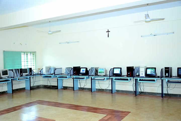 Samaritan College of Nursing campus in Ernakulam, Kerala, India — photo 3