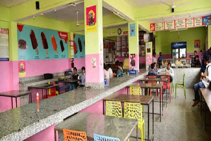 Ideal Institute of Management campus in Kolhapur, Maharashtra, India — photo 3