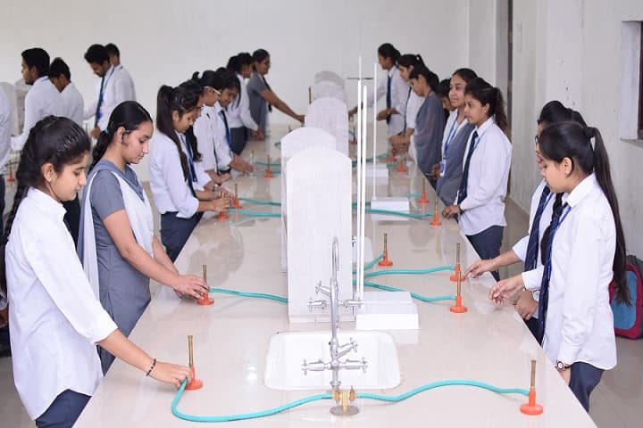 Dr Ram Manohar Lohia College of Pharmacy campus in Ghaziabad, Uttar Pradesh, India — photo 1